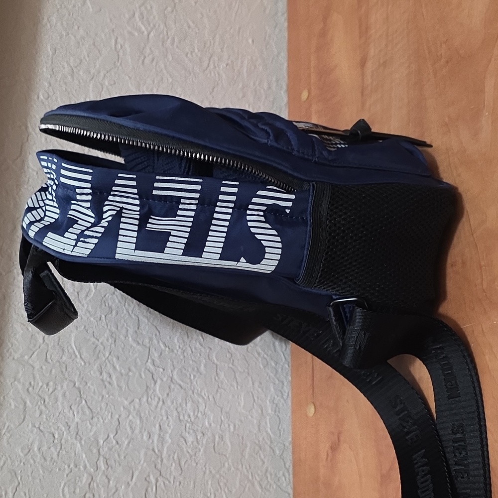 Steve Madden Small Blue Backpack - Picture 5 of 17